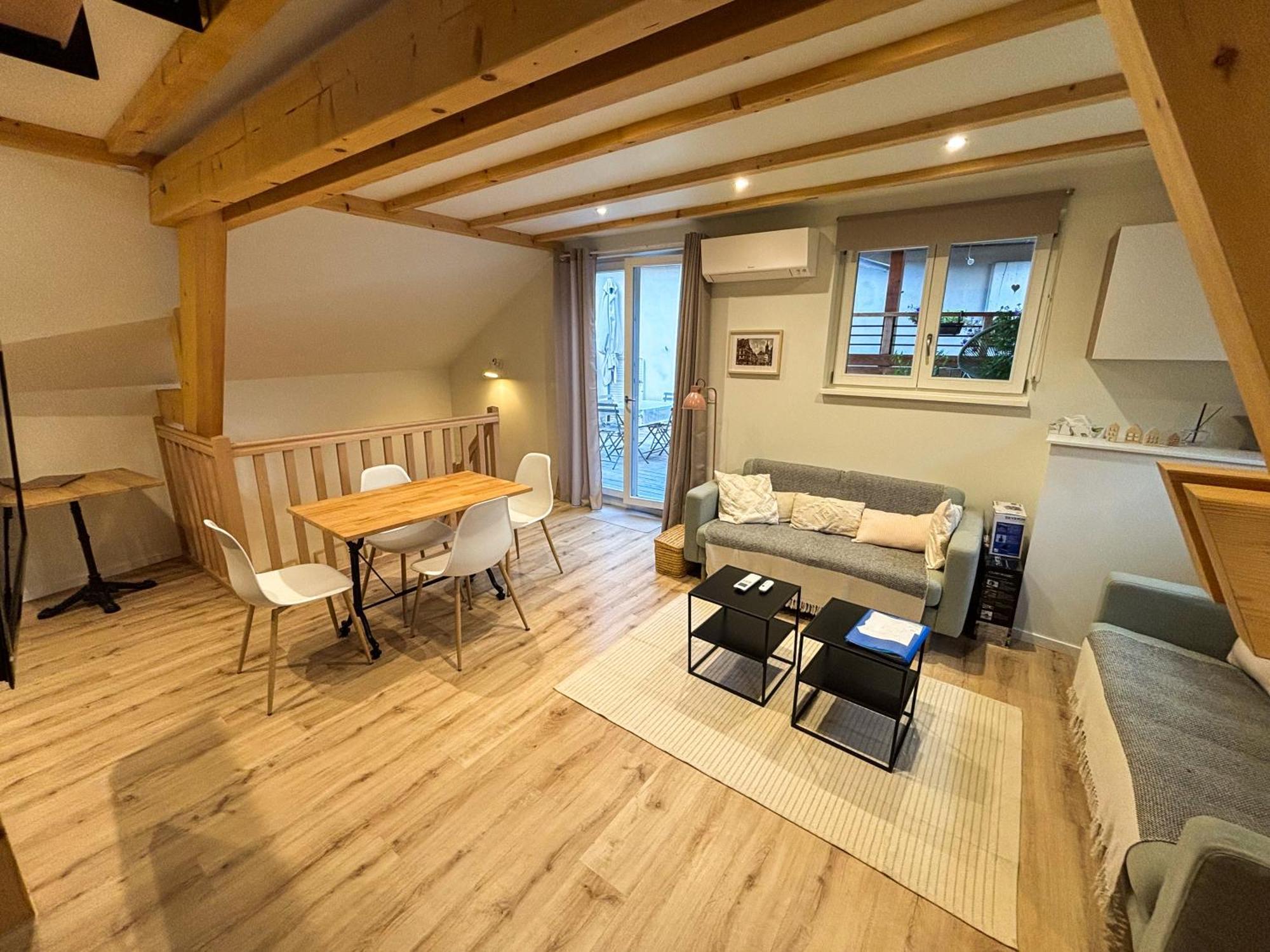 La Grange 1578 - Maison 4 Etoiles - Centre Ville - Commerce A Proximite Ομπερναί Εξωτερικό φωτογραφία